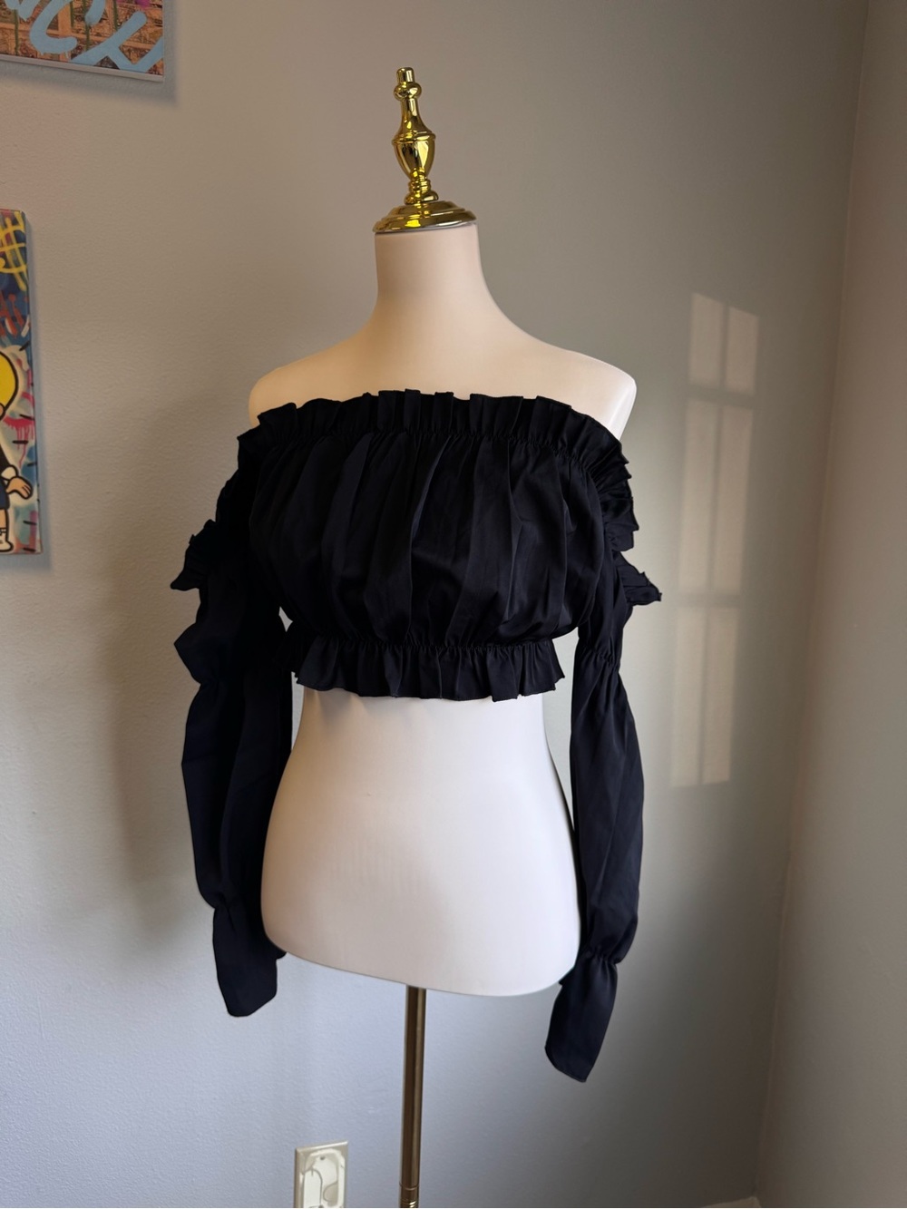 Off-Shoulder Black Pirate Crop Top - Women's Ruffled Long Sleeve